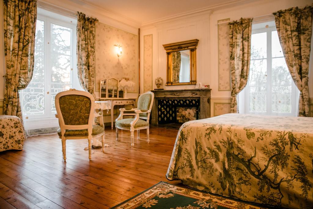 Le Domaine Du Chene Vert Chateau-Gontier Exterior photo